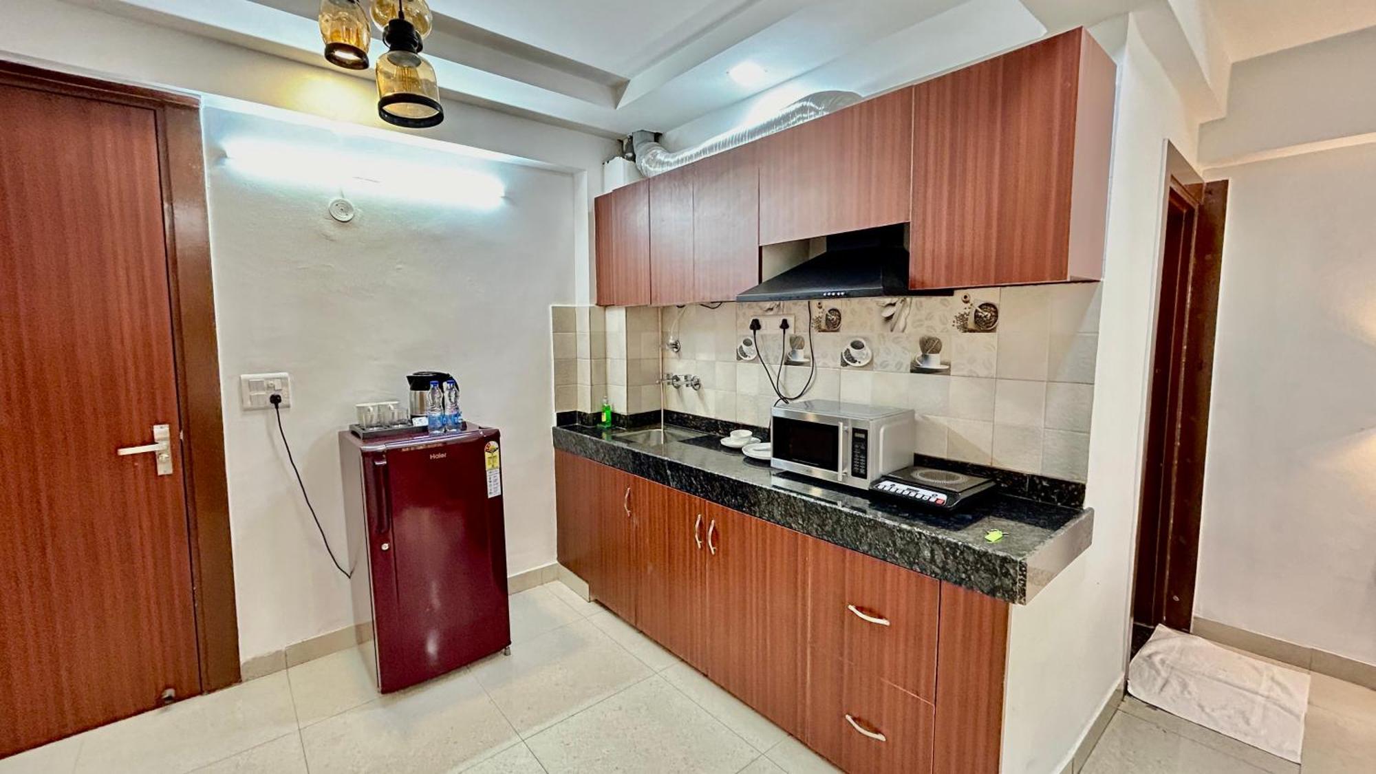 Aura Luxury Studio I Couple Friendly I Near Golf Course Road, Sector 57, Gurgaon Zewnętrze zdjęcie